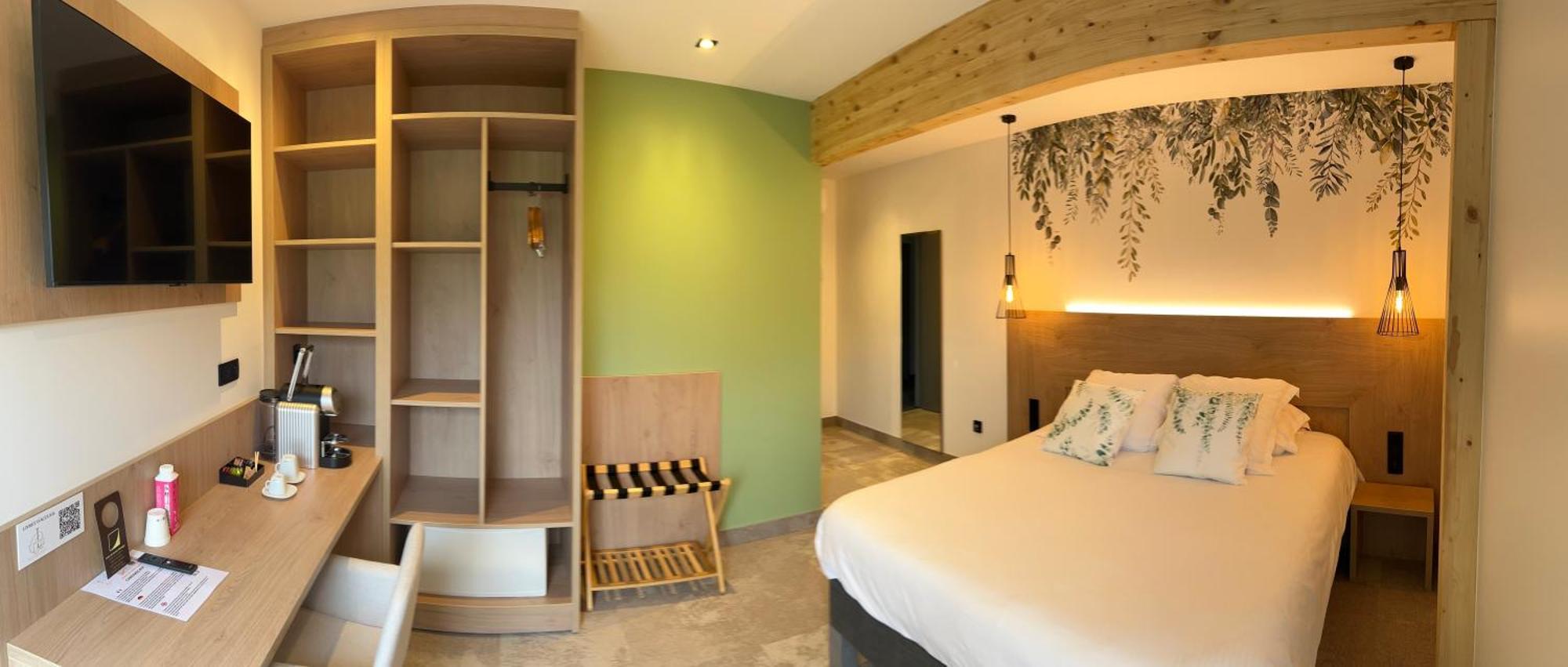 Les Orchidees , Hotel & Restaurant Verdun-sur-Meuse ภายนอก รูปภาพ