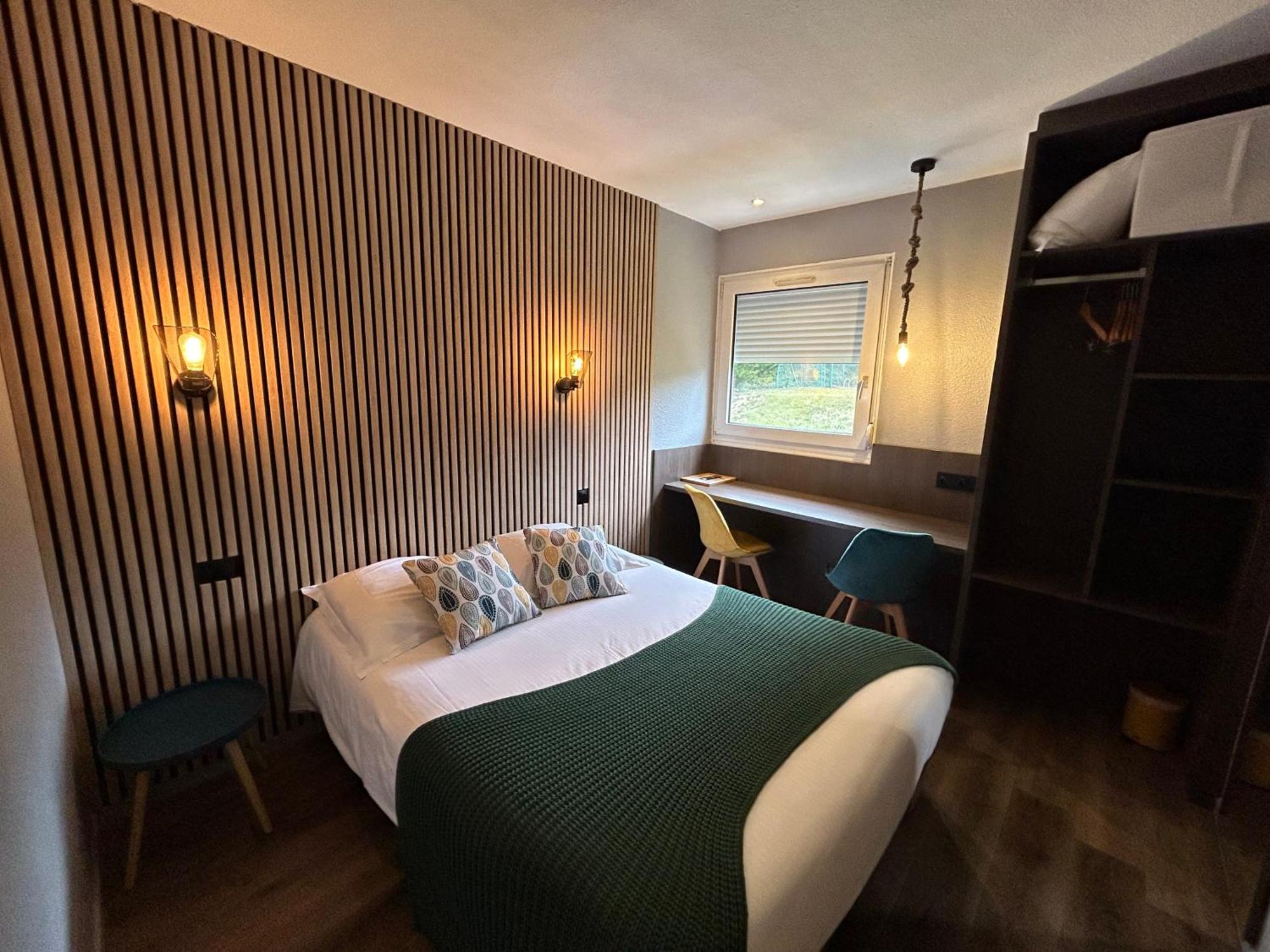 Les Orchidees , Hotel & Restaurant Verdun-sur-Meuse ภายนอก รูปภาพ