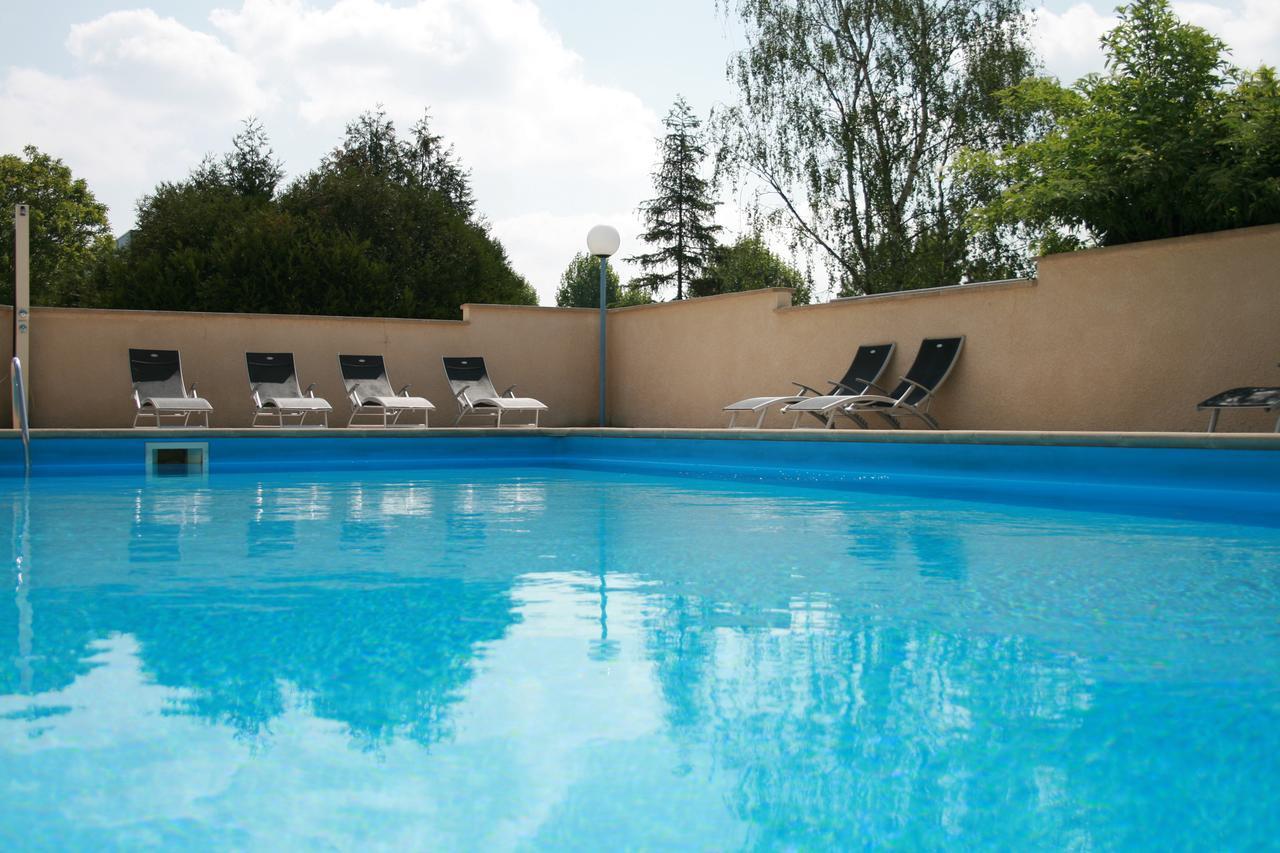 Les Orchidees , Hotel & Restaurant Verdun-sur-Meuse ภายนอก รูปภาพ